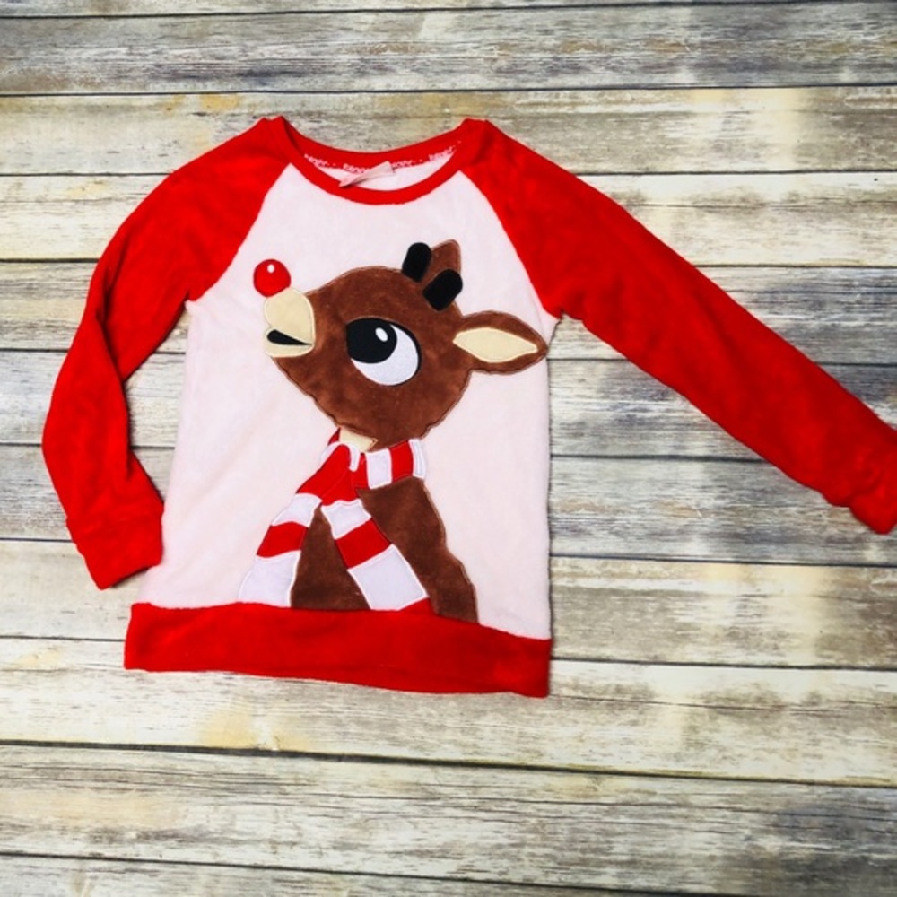 Super Soft & Cozy Rudolph shirt! Size 14